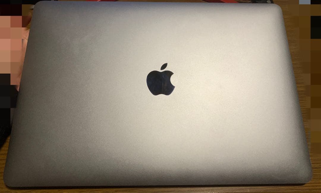 MacBook Pro 2017 13インチ i5 8GBスペースグレー