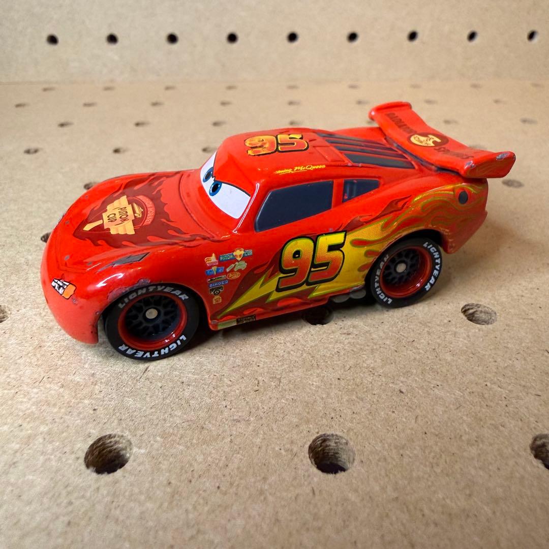 【非売品】カーズトミカ RSライトニング・マックィーン 入手困難 レア