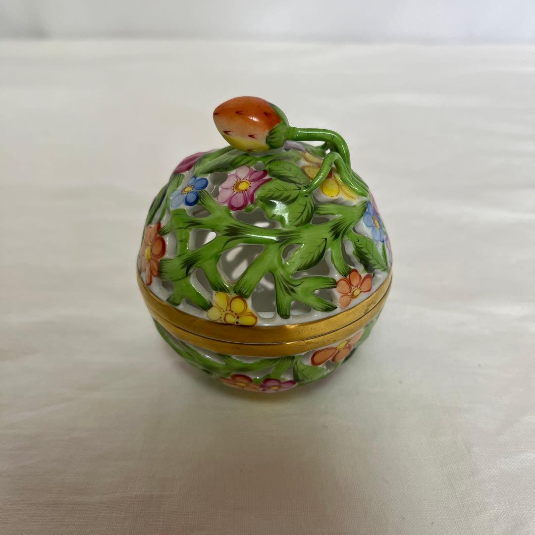 Herend ヘレンド ボンボニエール 小物入れ 陶器 透かし