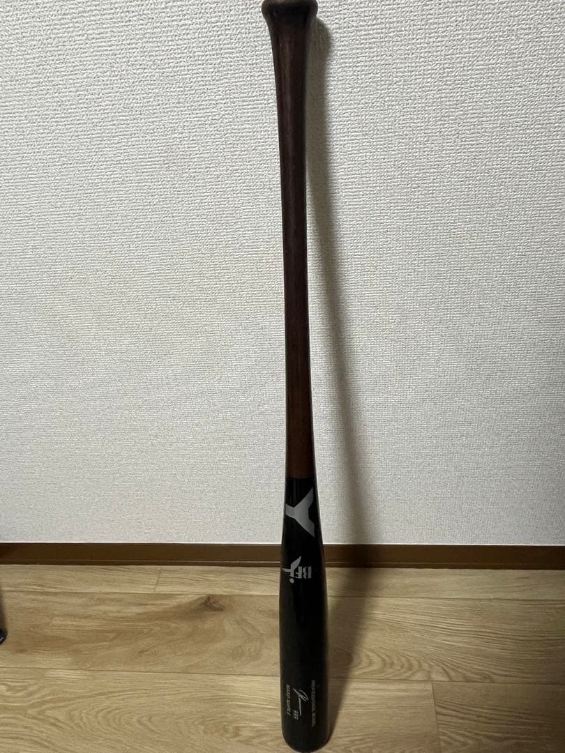 ヤナセ　硬式木製バットbfjハードメープル　84cm 880g