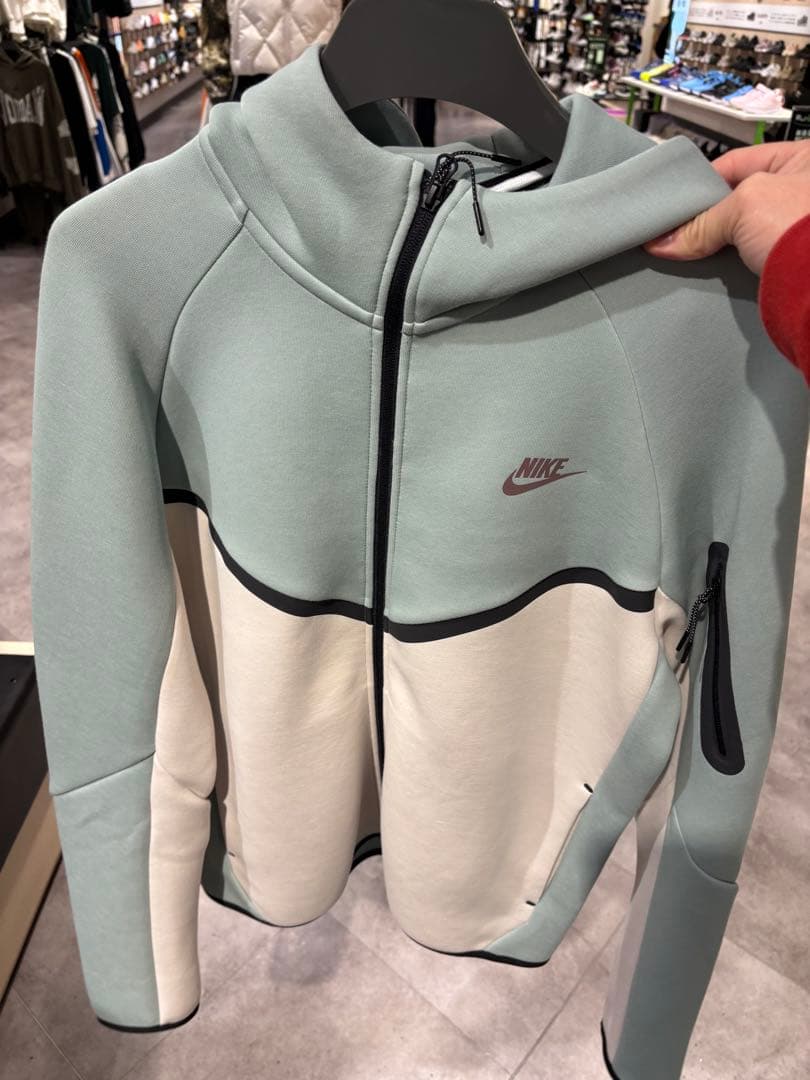 Nike ジャージ上下セット ミントグリーン 新品