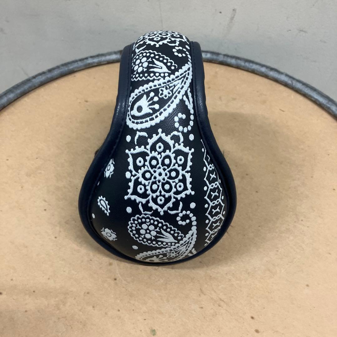 キャピタル　イヤーマフ　バンダナ柄　ネイビー　レザー