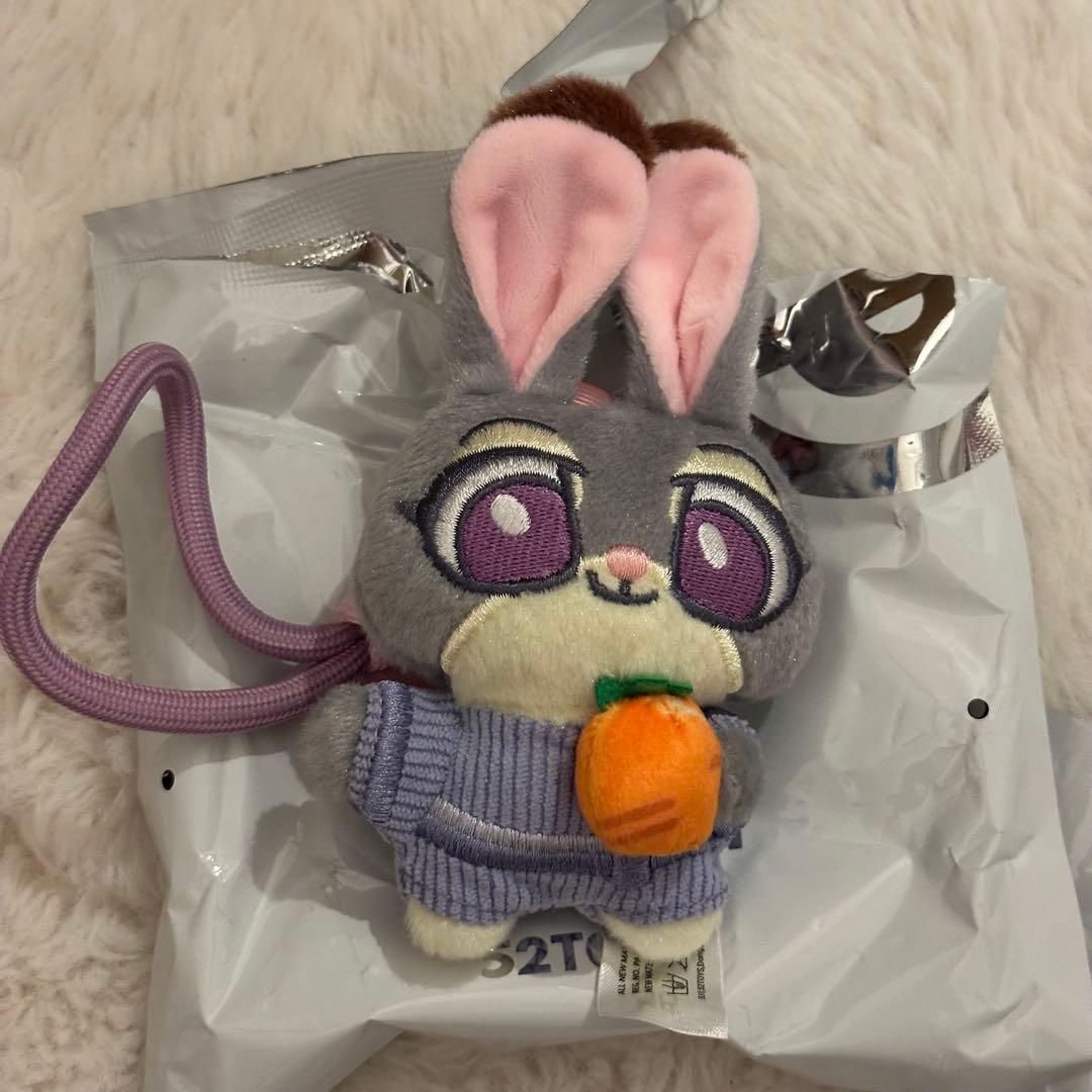 52TOYS Zootopia Cute Crew ジュディ ズートピア ぬい - メルカリ
