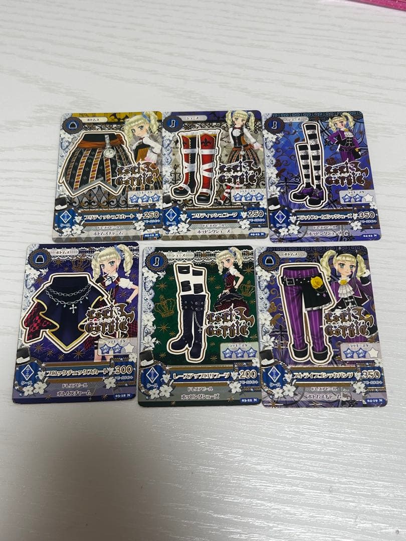 値下げ可⭕️アイカツカード グッズ まとめ売り おまけ付き - メルカリ