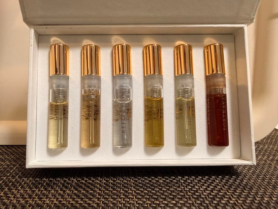新品未使用AMOUAGE Women's Collection サンプルセット - メルカリ
