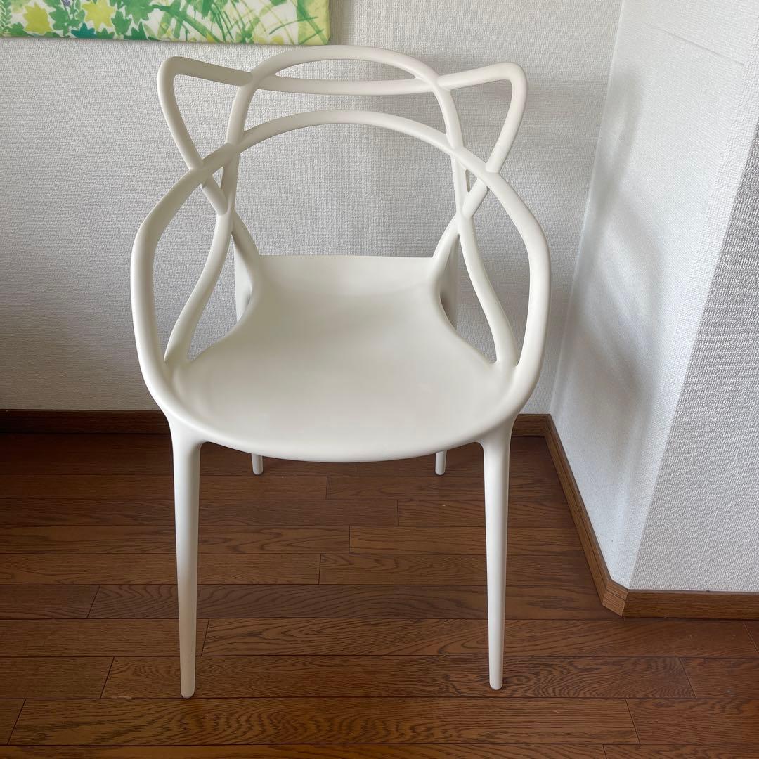 お値下げ！正規品　カルテル　マスターズチェア　ホワイト