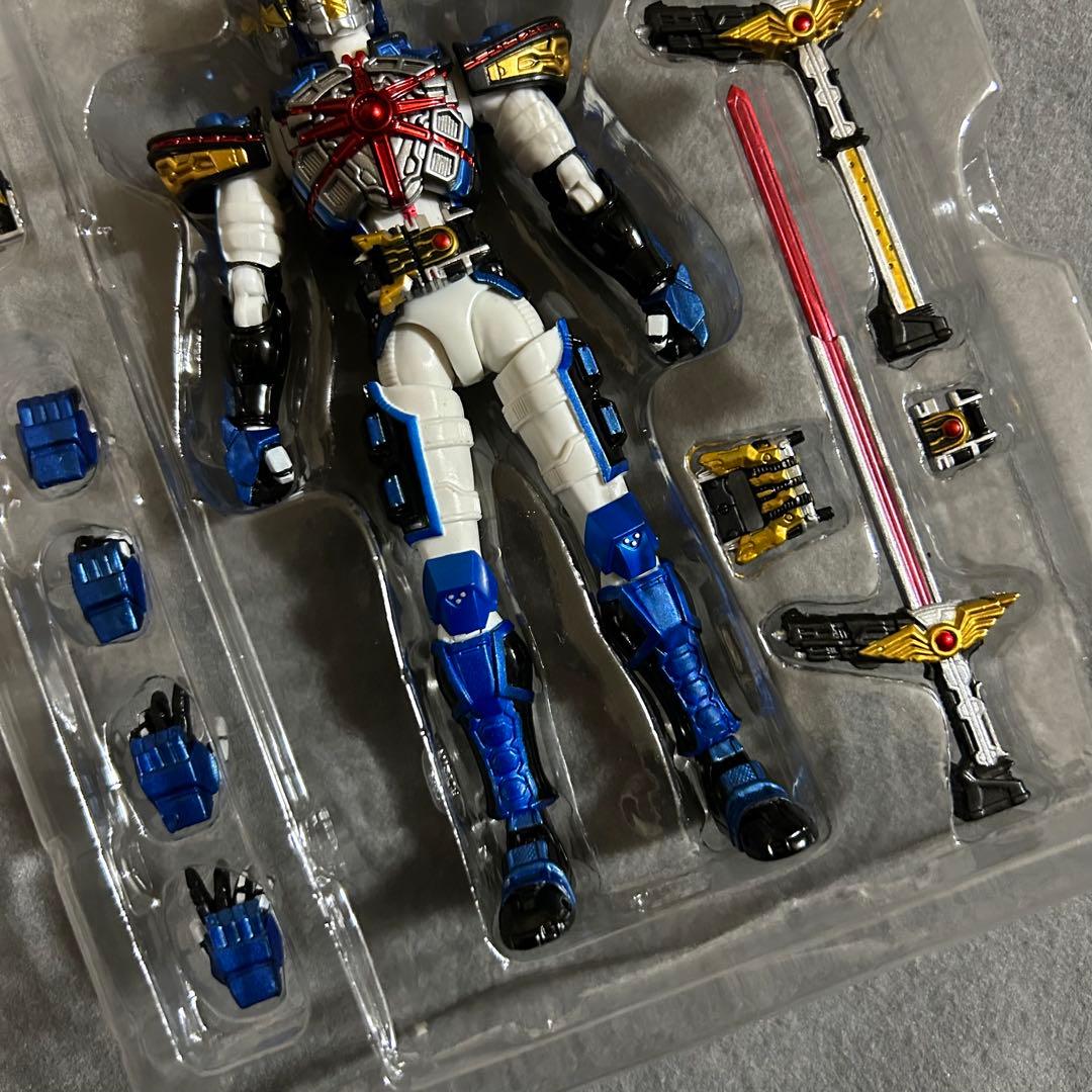 S.H.Figuarts 仮面ライダーイクサ&ライジングイクサ　セット