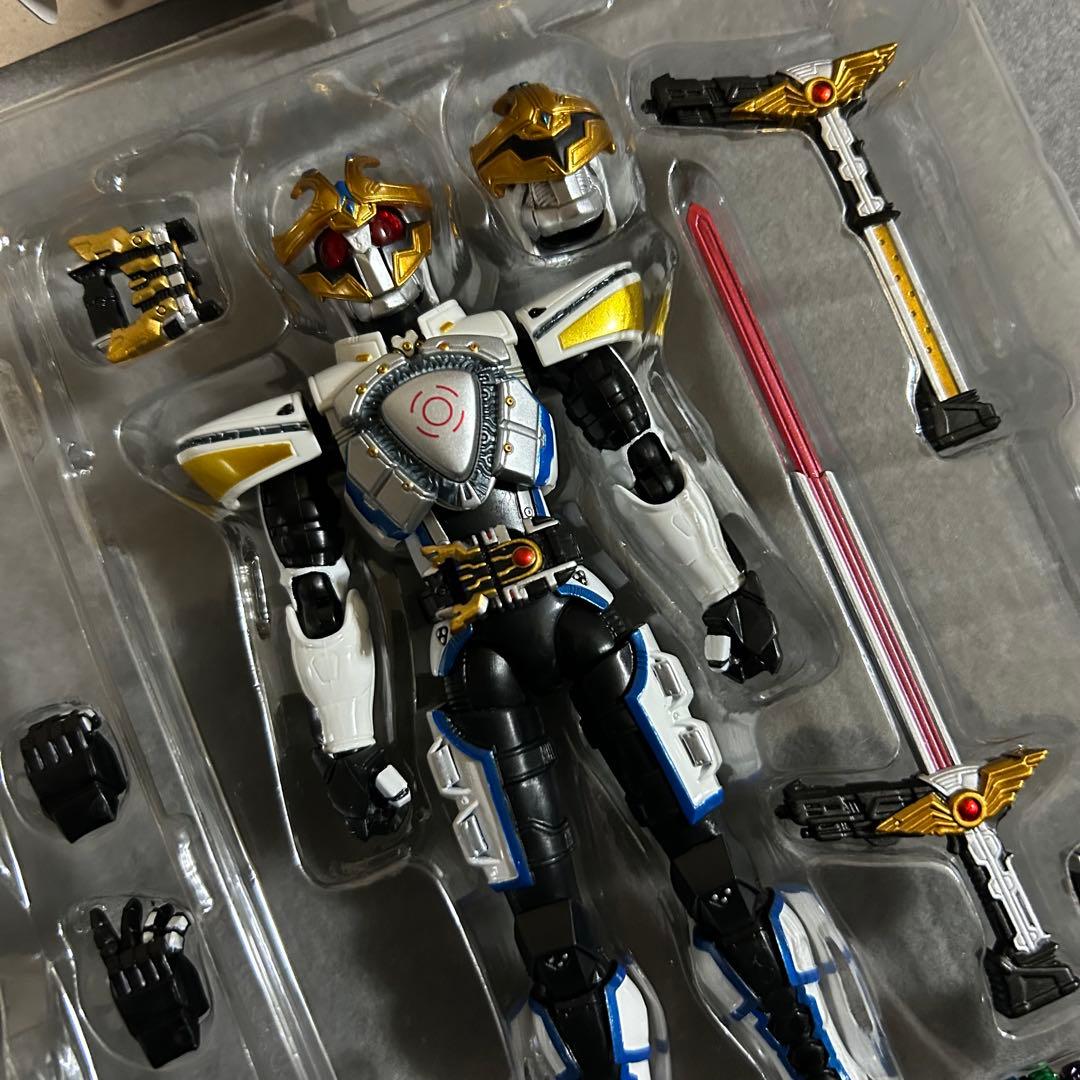 S.H.Figuarts 仮面ライダーイクサ&ライジングイクサ　セット