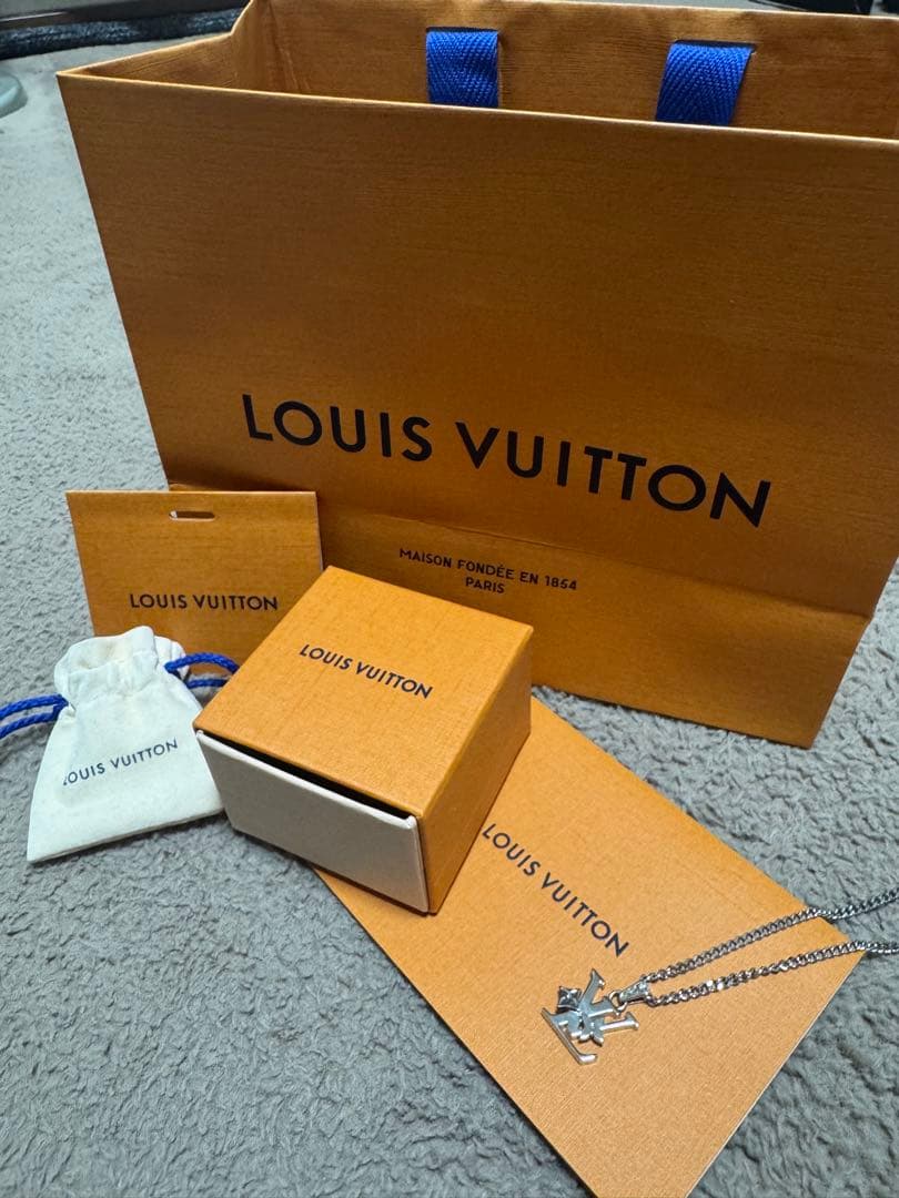 アクセサリー u____r.