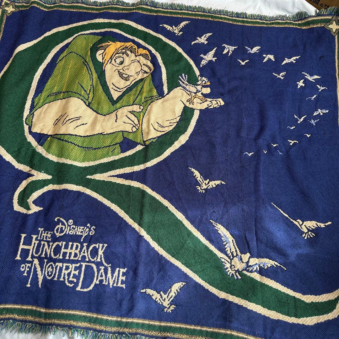 希少　ディズニー　ノートルダムの鐘　ヴィンテージ ラグ　カーペット