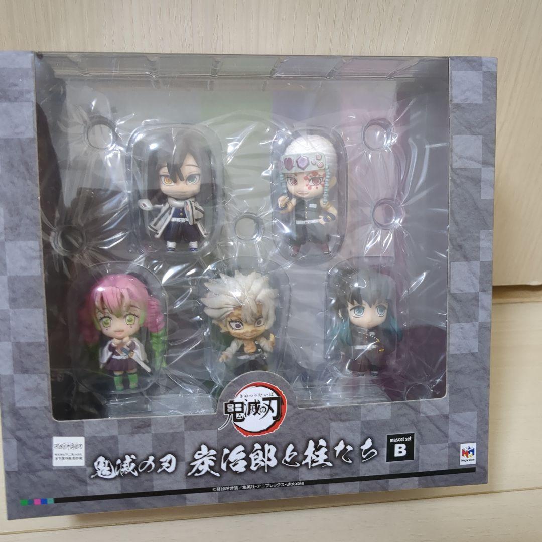 鬼滅の刃 炭治郎と柱たちマスコットセット AとB - メルカリ