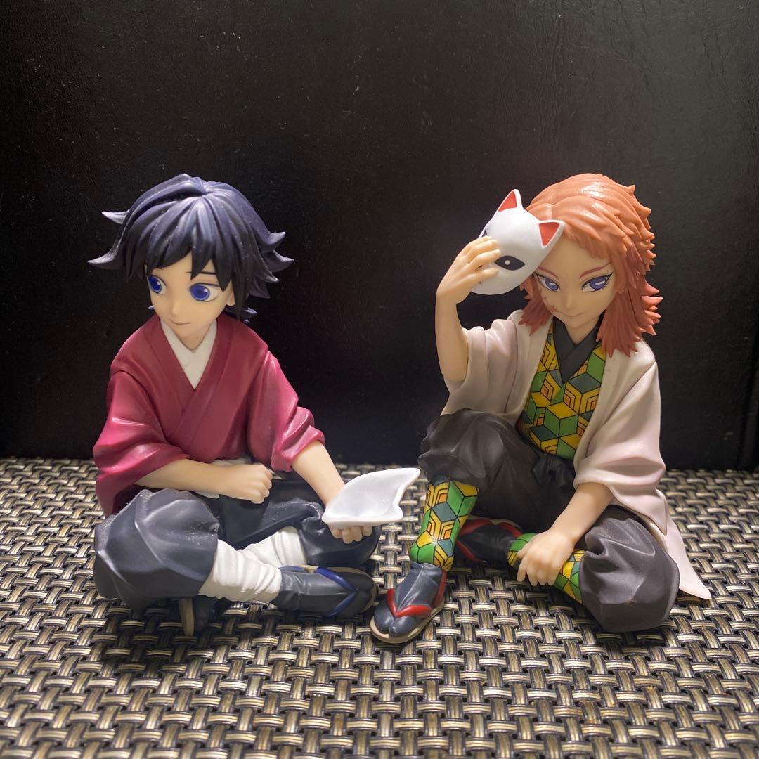 鬼滅の刃　冨岡義勇＆錆兎　フィギュア　2点セット 鬼滅の刃 冨岡義勇 ＋ 錆兎 フィギュア - メルカリ