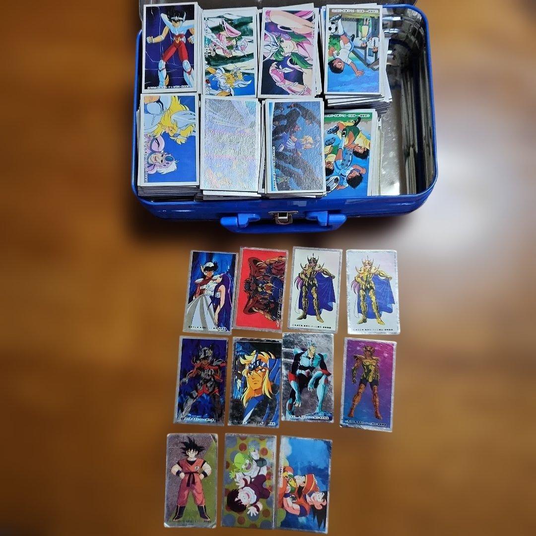 1980年代『聖闘士星矢、ドラゴンボール、他』の当時物アイテムである「メンコ」