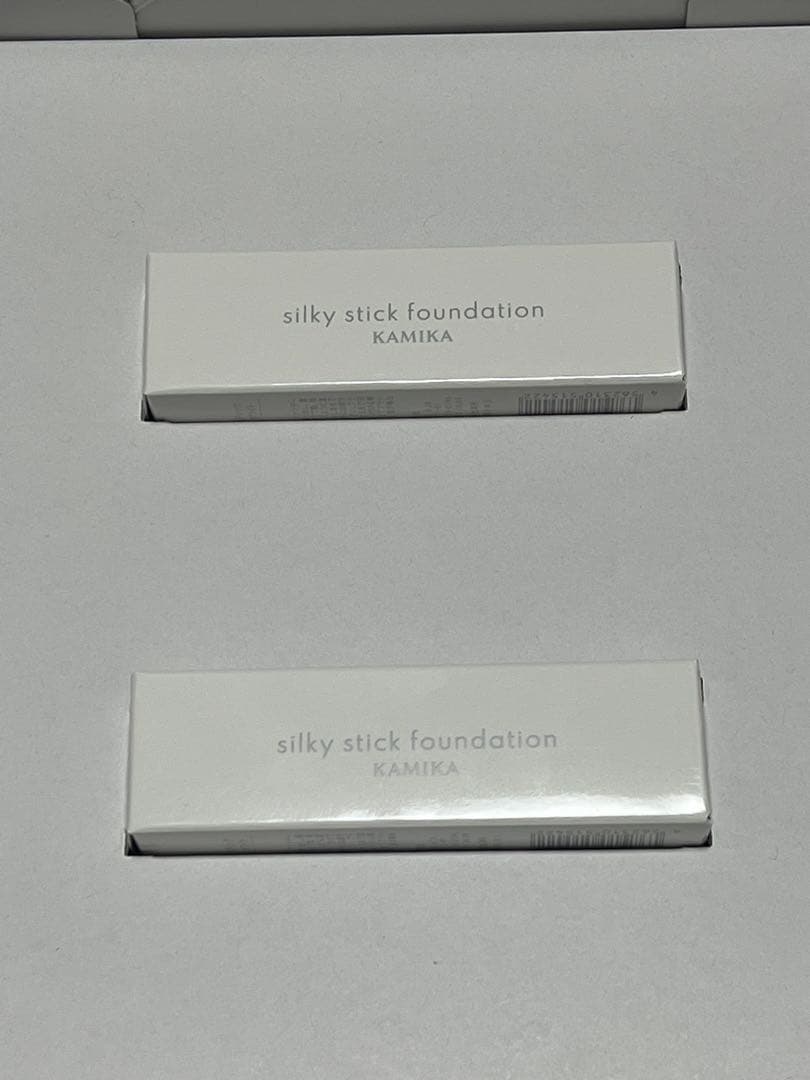 KAMIKA Silky Stick Foundation 2本セット ホワイト シルキースティックファンデーション | KAMIKA（カミカ）オフィシャル