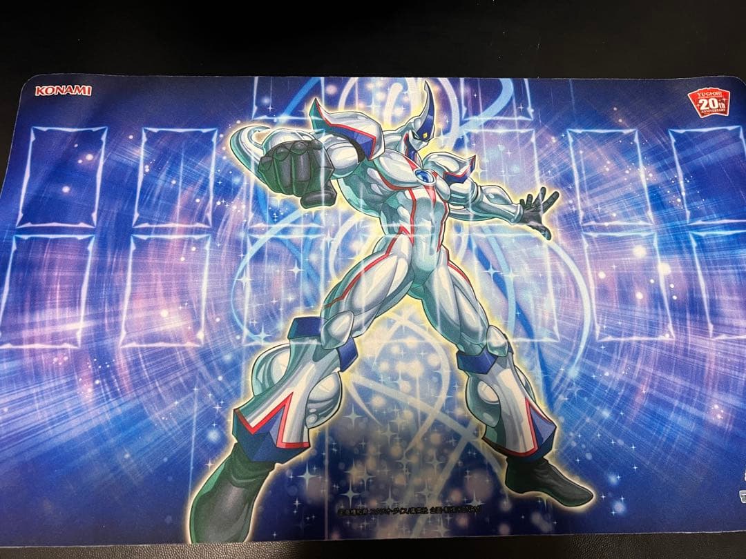 遊戯王 20th E・HERO ネオス プレイマット - メルカリ