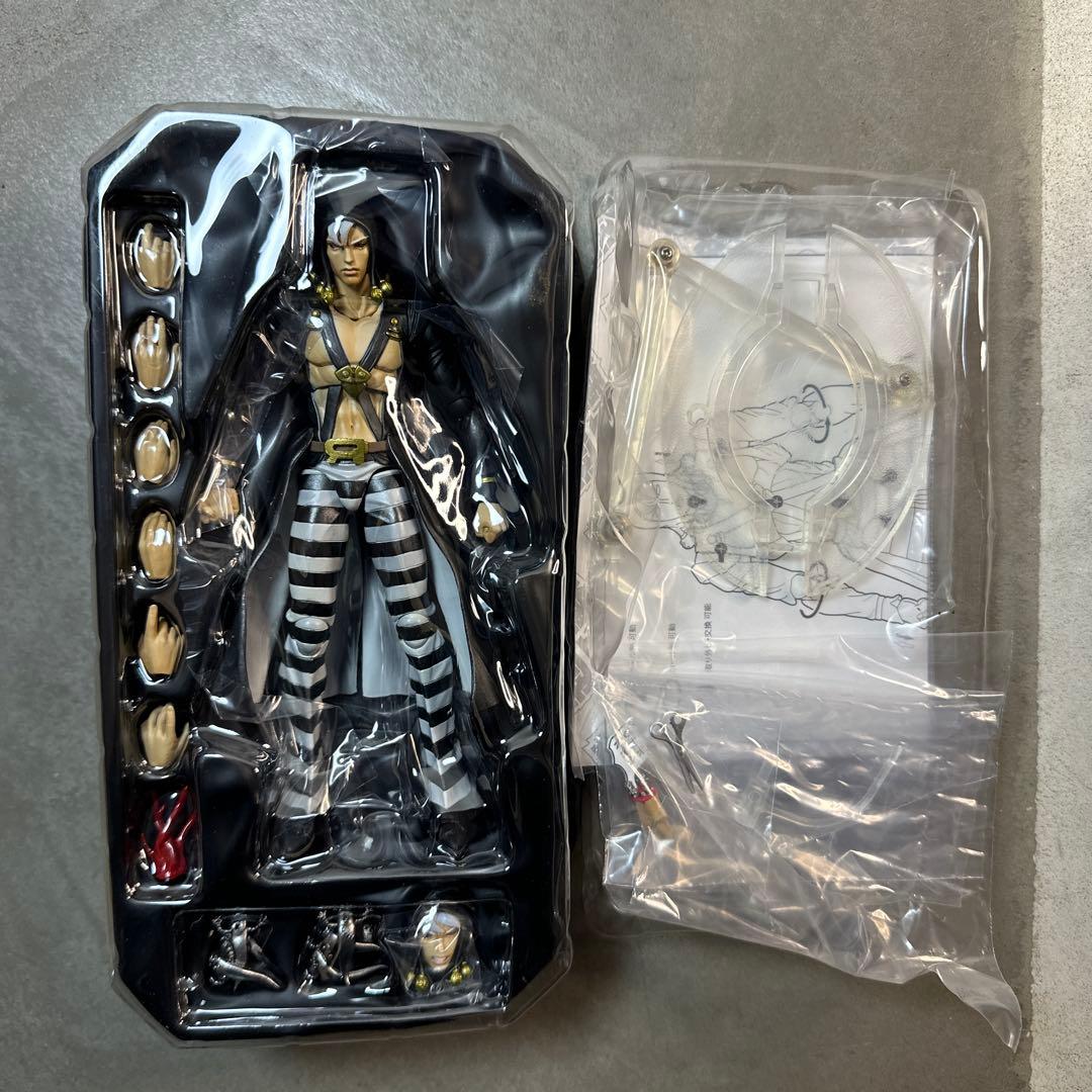 未組立 超像可動 ジョジョの奇妙な冒険 黄金の風 リゾット・ネエロ フィギュア