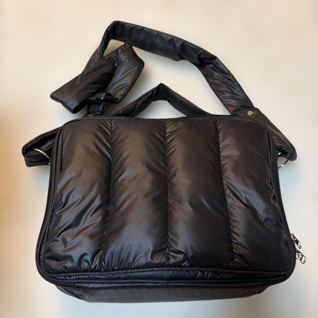 カラン　ブラック　マザーズバッグ