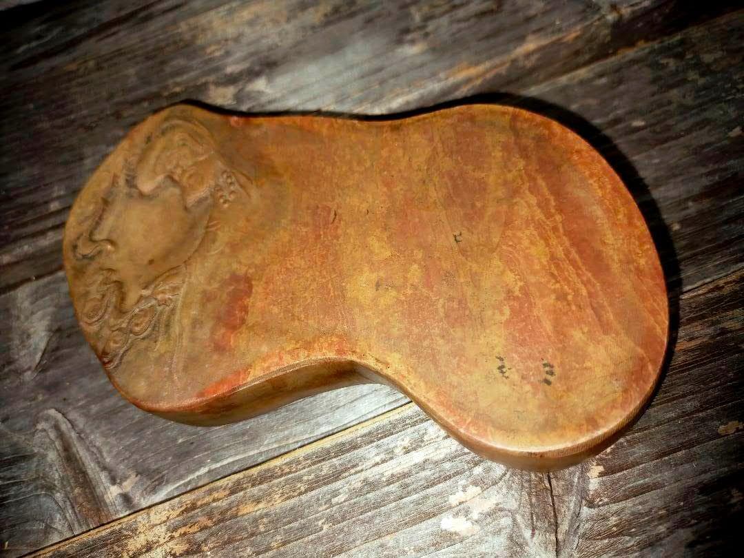 ♥中国　硯　紅糸硯　紅絲硯　小型　520ｇ 骨董品 楽天市場】【ｽｰﾊﾟｰｾｰﾙ ﾎﾟｲﾝﾄ最大10倍】水鳥彫 紅絲硯（こうしけん）紅