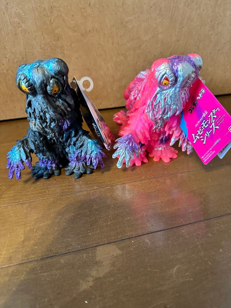 ムービーモンスターシリーズ ヘドラレトロカラーver&レトロピンクverタグ付き