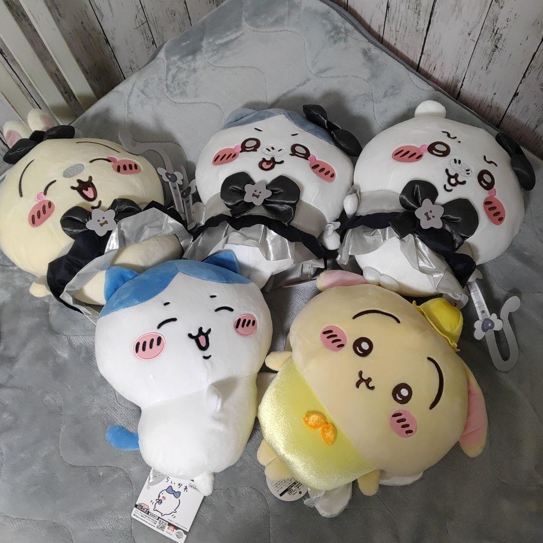 ちいかわ　BIGぬいぐるみ　5点