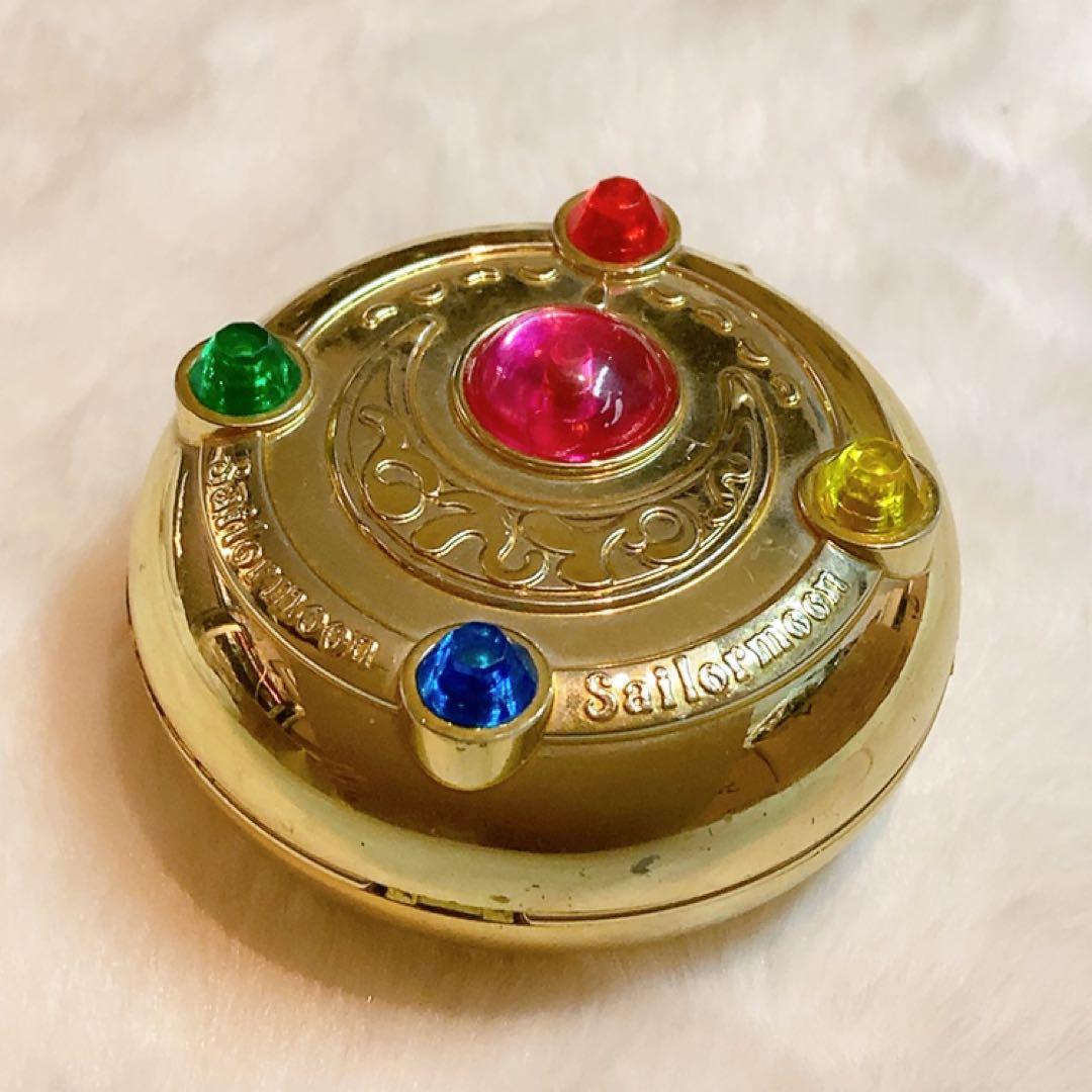 90年代 当時物 セーラームーン ピンクなネイルグロス コンパクト 変身