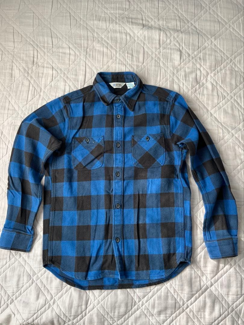 FIVE BROTHER ファイブブラザー チェック柄 青×黒 Mサイズ 美品 FIVEBROTHER（ファイブブラザー） オンブレチェック マチ付 長袖