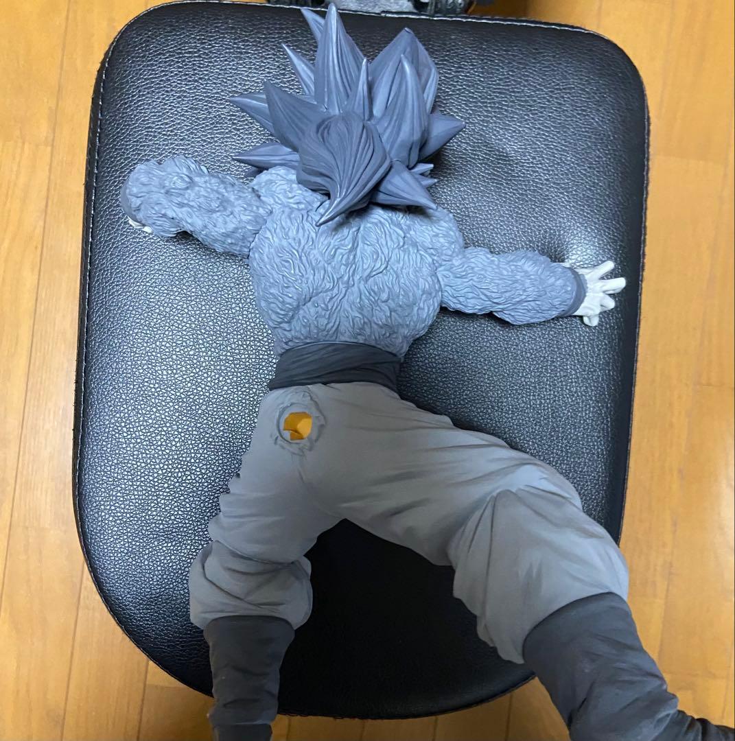 SMSP BWFC 超サイヤ人4 孫悟空 フィギュアC賞 モノクロ - メルカリ