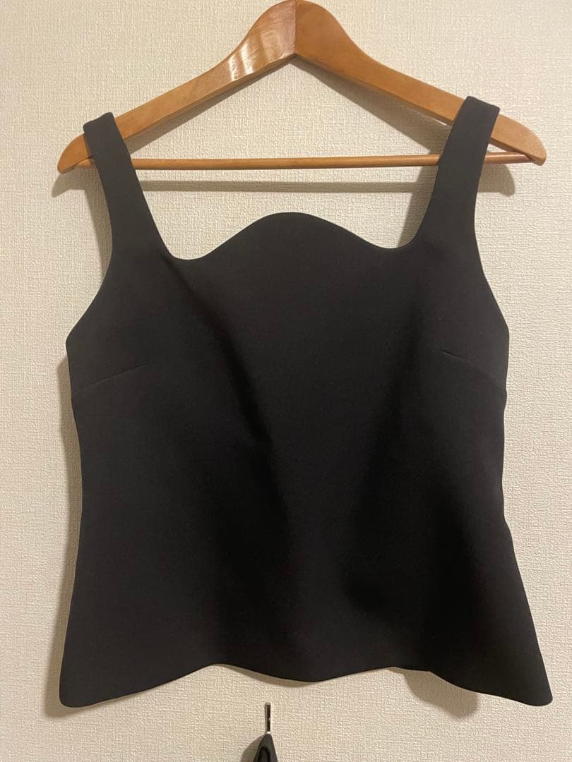 recto ノースリーブトップス　ブラック