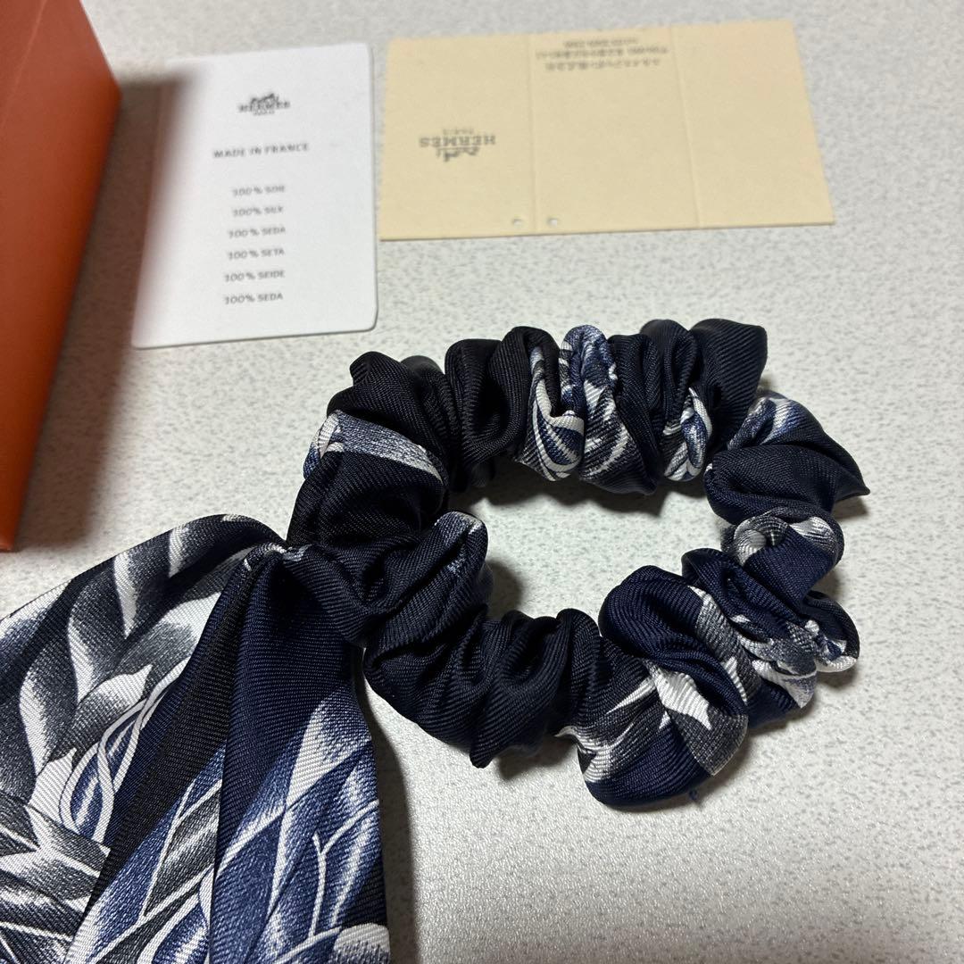 オンライン ショップファッション - HERMES シルク ヘアゴム ネイビー