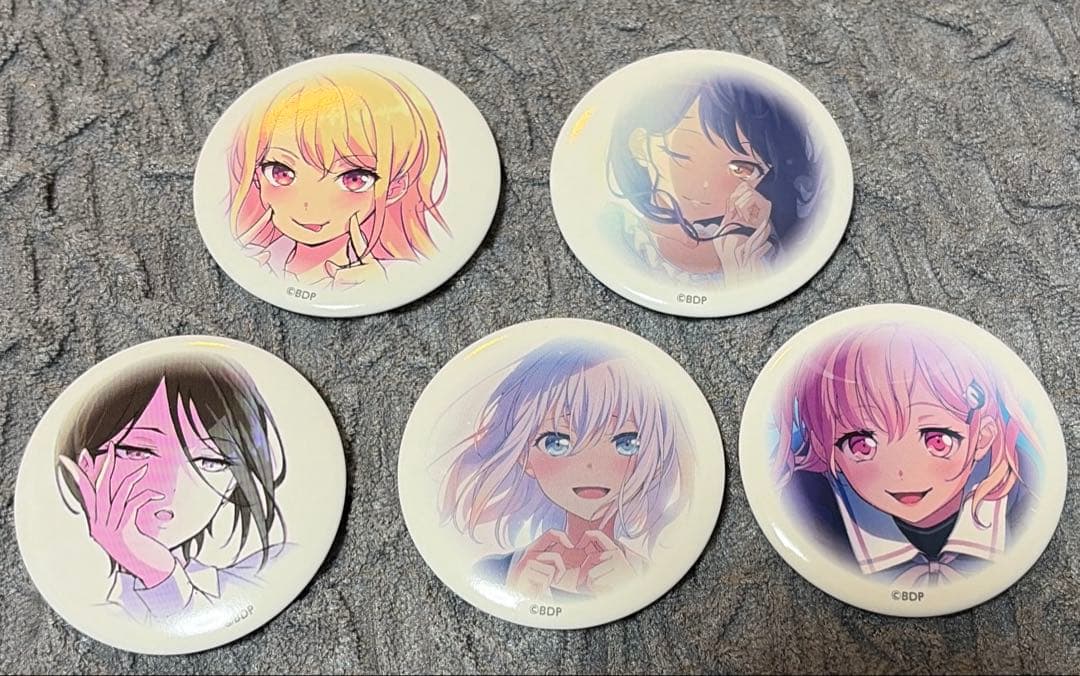 バンドリ Morfonica 信澤収展 缶バッジ - メルカリ