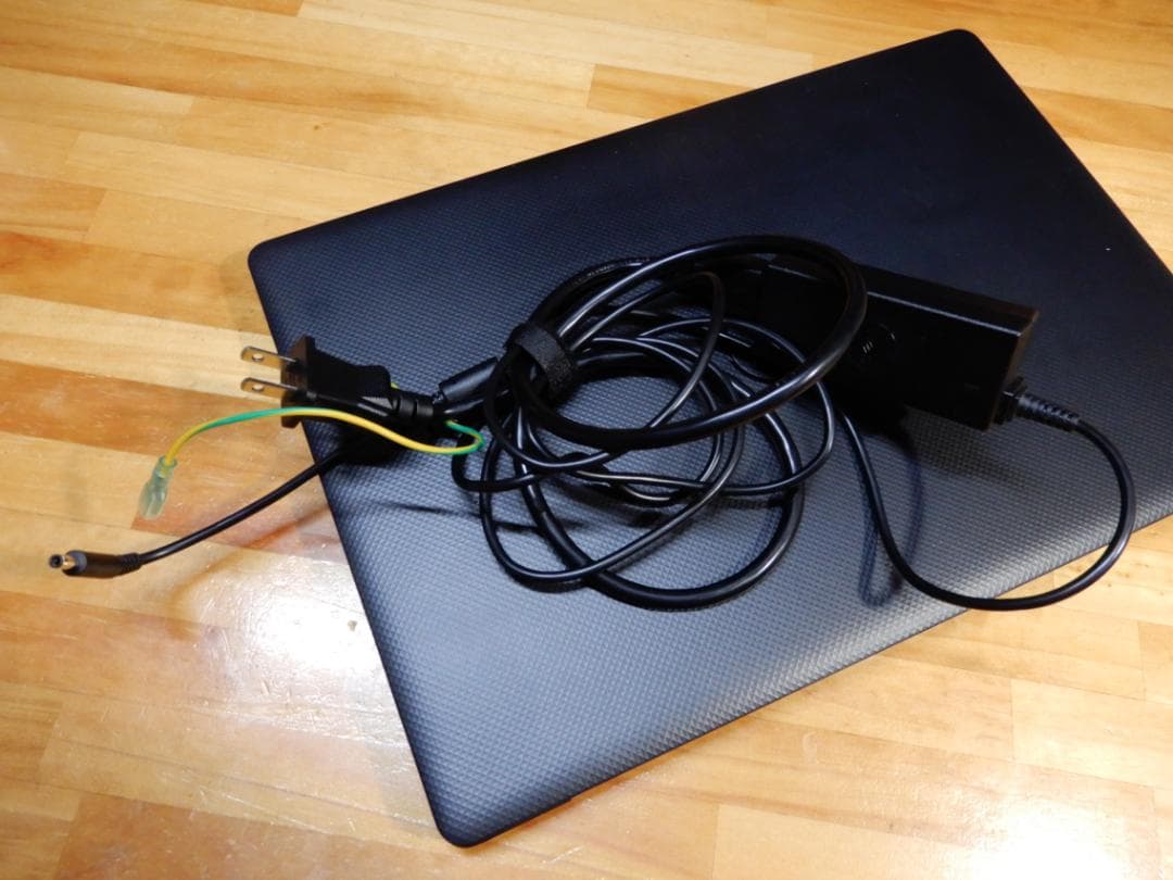 DELL Vostro 3590 第10世代i3 高速SSD メモリ8GB - メルカリ