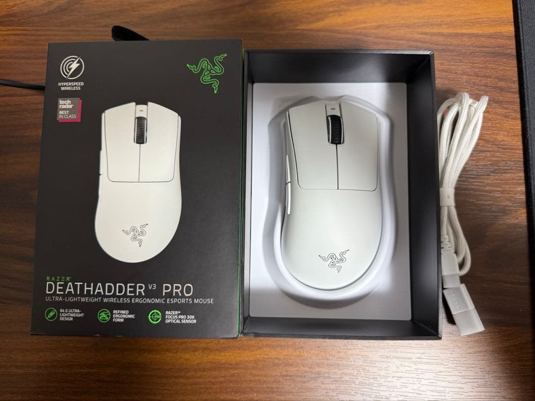 RAZER DEATHADDER V3 PRO 8000Hz レイザー