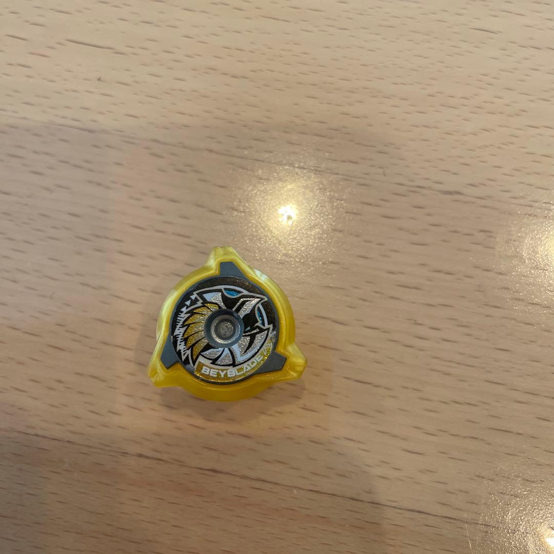 ワルキューレボルトS4-70V 内収録 ロックチップ ベイブレードX - メルカリ