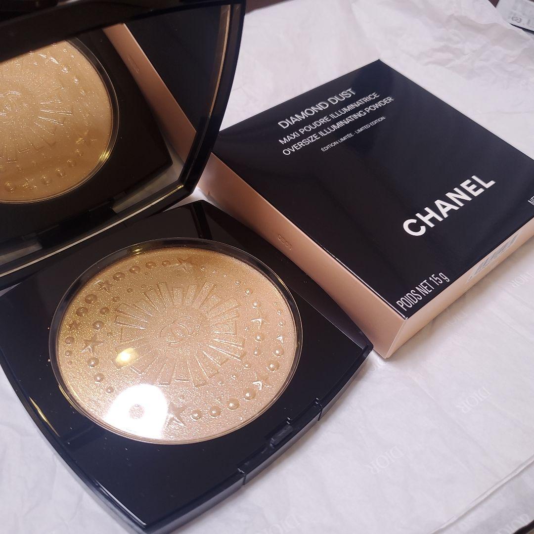 ホリデー限定　CHANEL ダイヤモンドダストドゥシャネル　フェイスパウダー パーソナルカラー別に全色レビュー シャネルの「2024年クリスマス