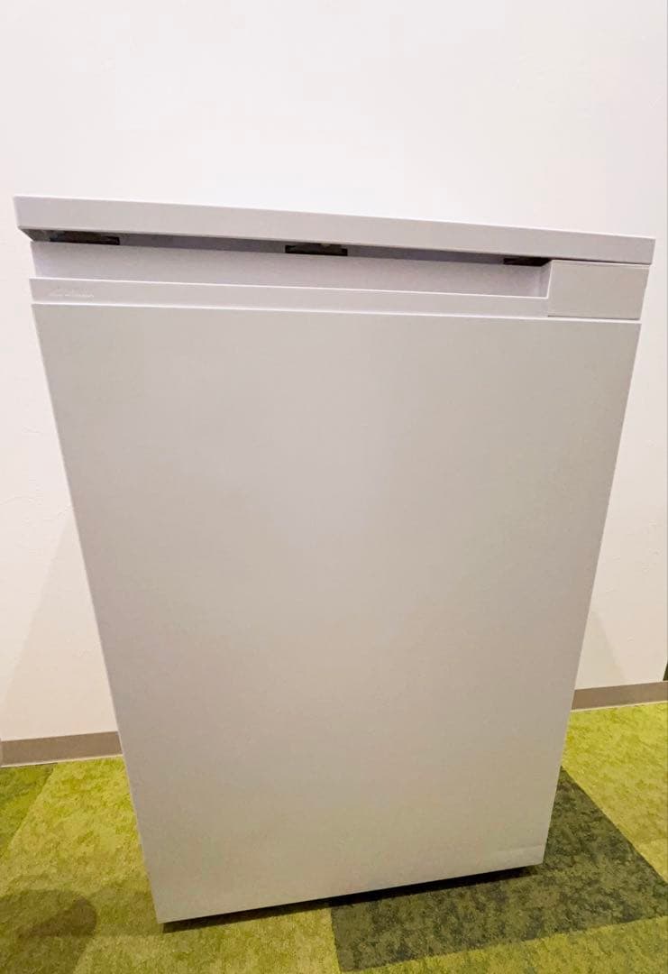 アイリスオーヤマ 66L 奥行スリム冷凍庫　IUSN-7A-W 2024年製 冷凍庫 66L 奥行スリム 自動霜取り IUSN-7A-W 【スキマックス