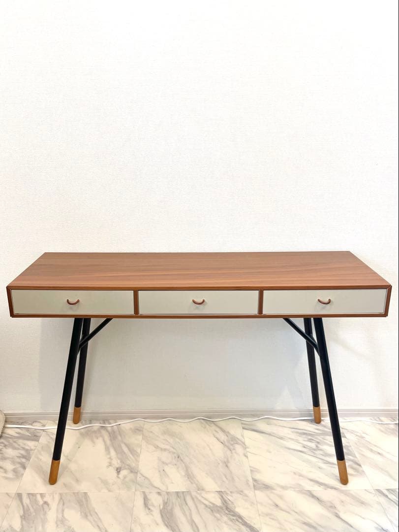 ボーコンセプト　コンソールテーブル　【２】　クチパーノ　デスク 展示品◇北欧デンマークのブランドBoConcept(ボーコンセプト)の