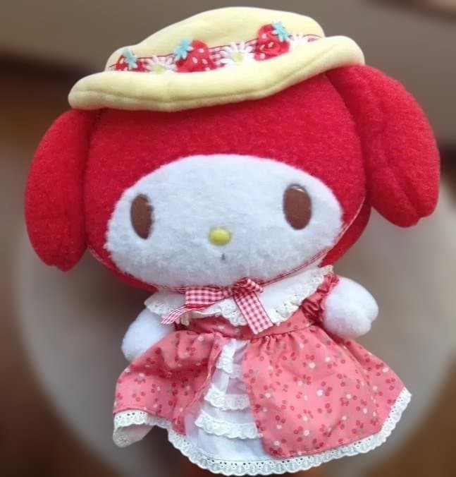 今月いっぱい出品　マイメロ　バースデードールアカメロ　 （新品　タグ無し）