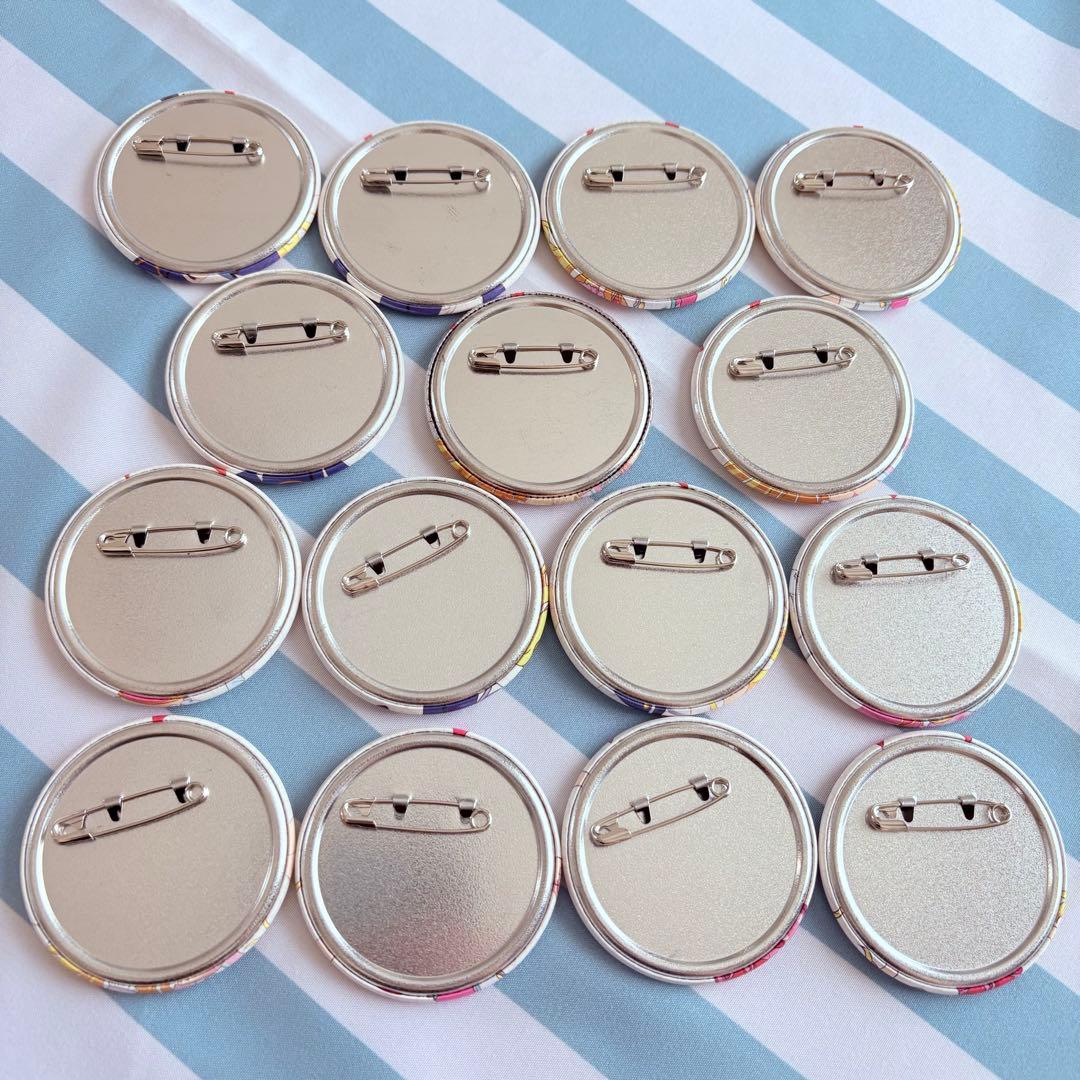 アイカツ 缶バッジ 星宮いちごだらけ まとめ売り 15点 コンプリート