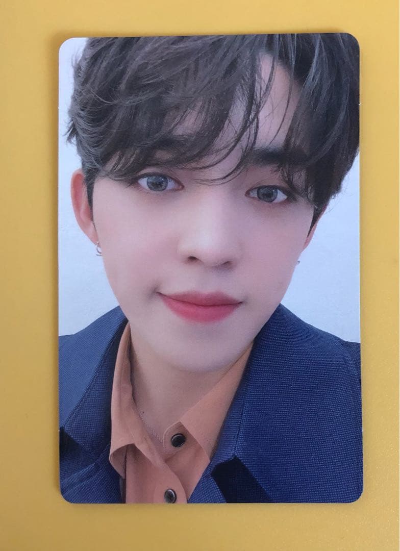 公式】エスクプス トレカ ひとりじゃない 初回B seventeen セブチ