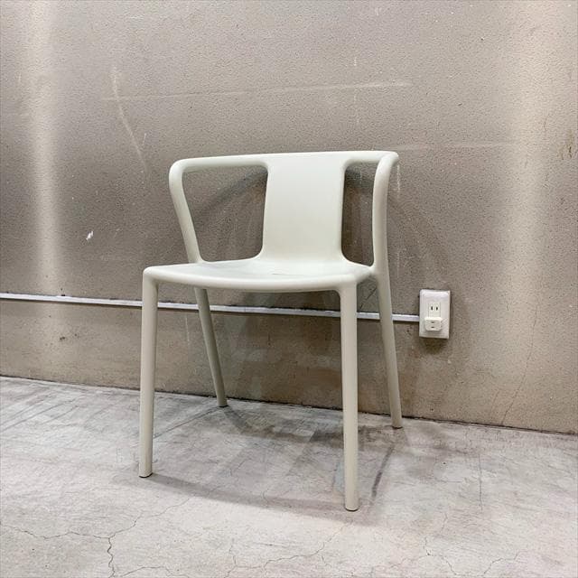 マジス（MAGIS）エアアームチェア④