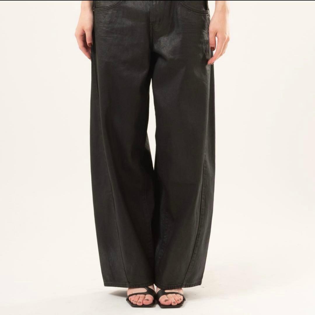 SUPER BAGGY バレルジーンズ ブラック コーティング SUPER BAGGY バレルジーンズ ブラック – リーバイス®公式オンラインストア