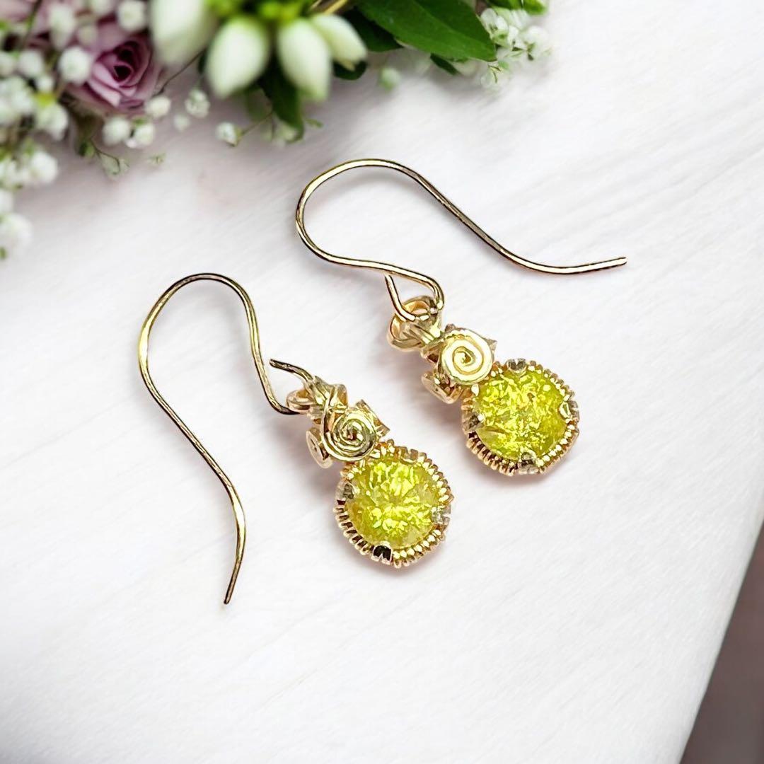 【新春セール⑥】スフェーン　ワイヤーラッピング　ピアス　14kgf