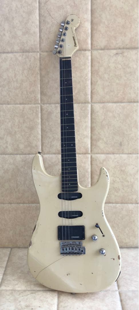 FERNANDES ストラトキャスター日本製 ホワイト 白(G69)