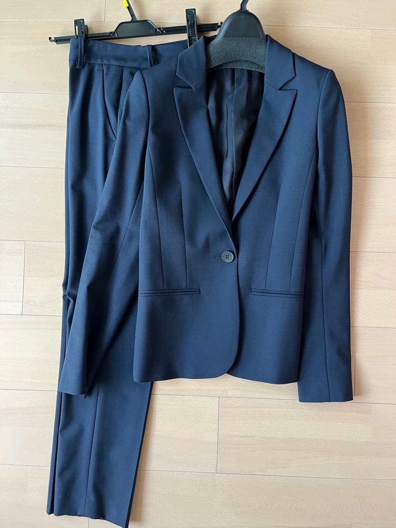 セオリー　パンツスーツ ネイビー　サイズ0