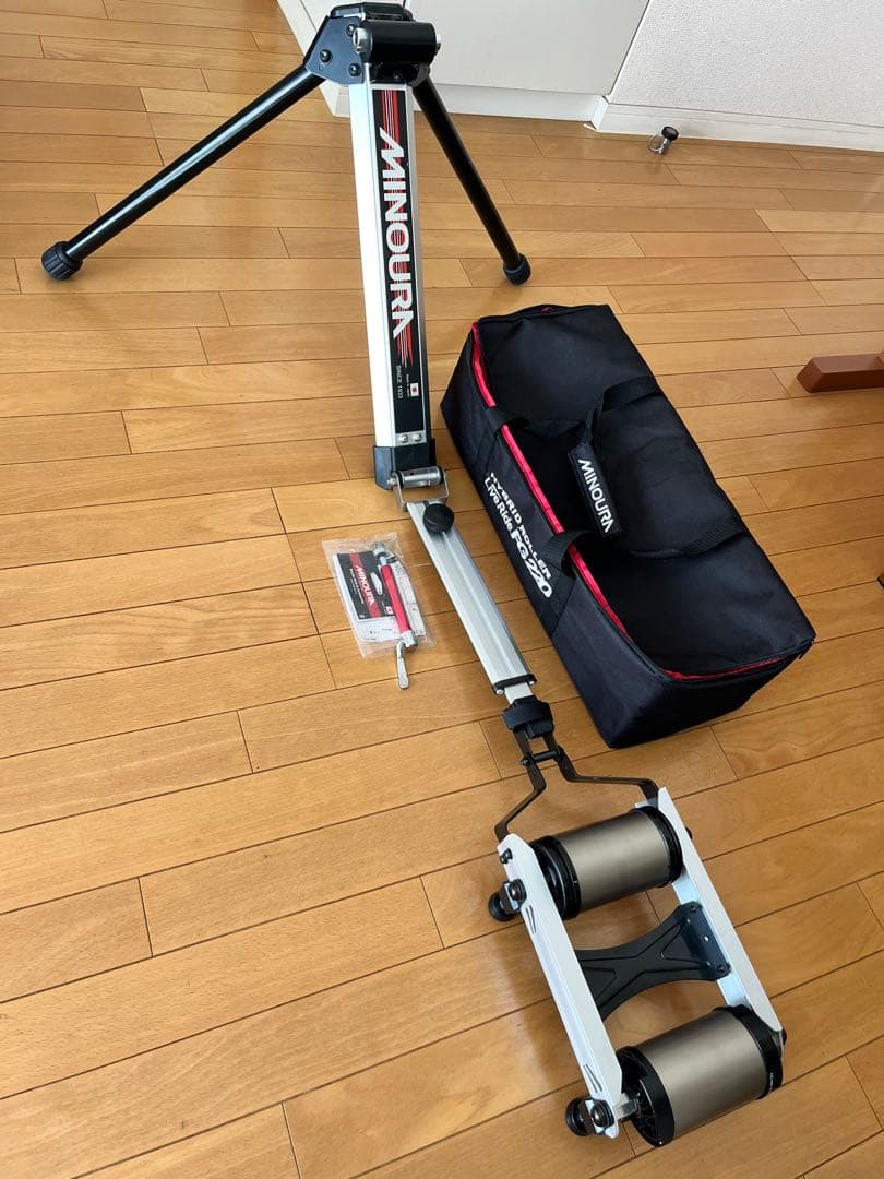 アクセサリー MINOURA Hybrid Roller LiveRide FG220