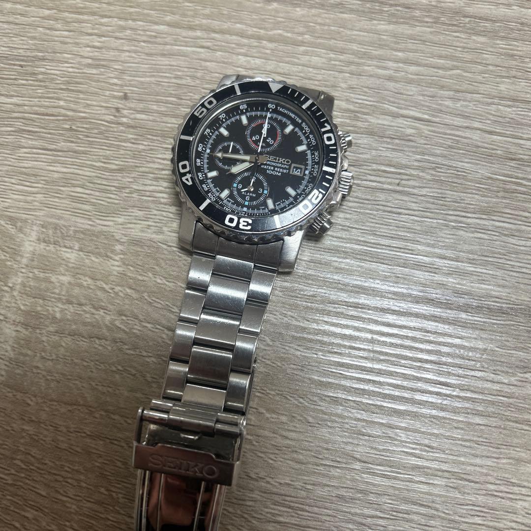 セイコー クロノグラフ ブラックダイアル