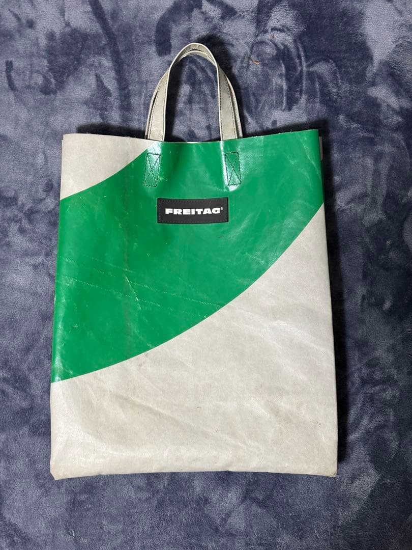 FREITAG フライターグ トートバッグ グリーン×ホワイト 大容量