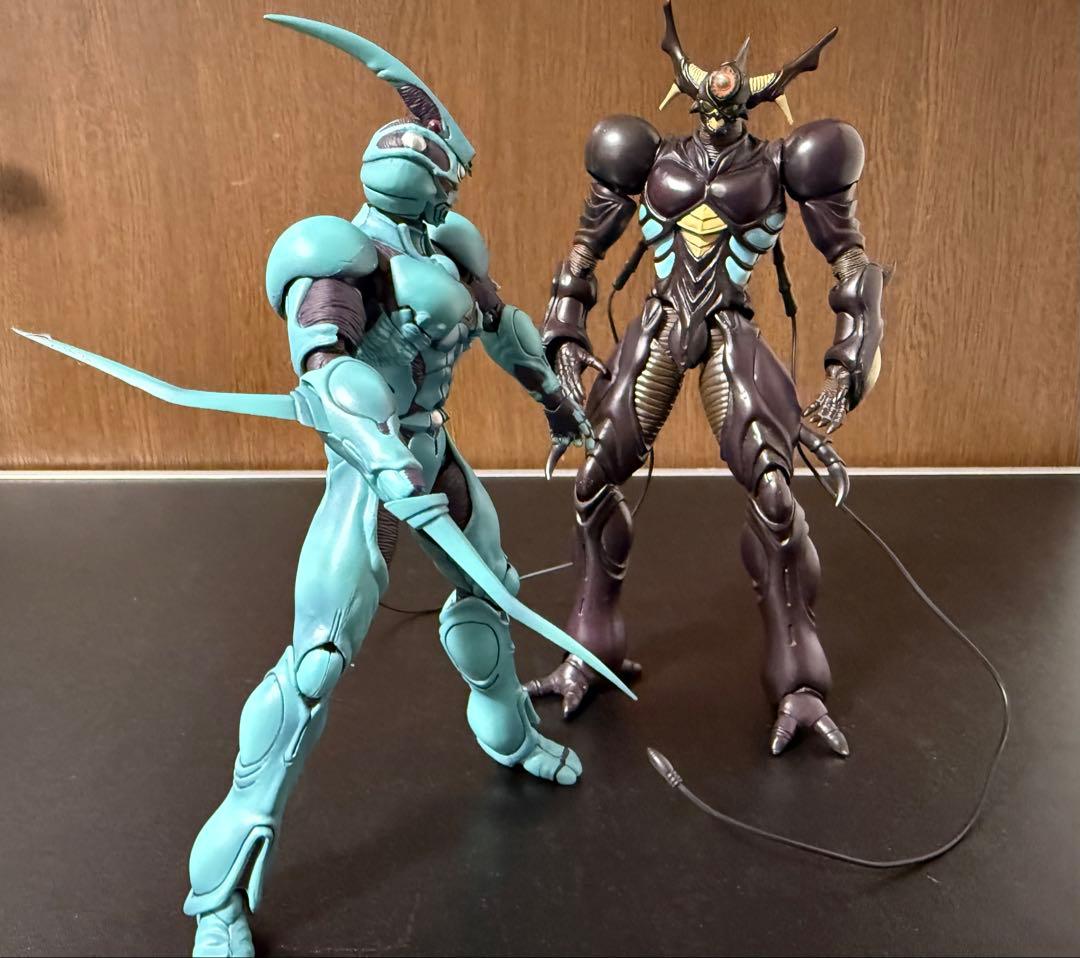ガイバー　 強殖装甲ガイバー アプトム　フィギュア　ジャンク