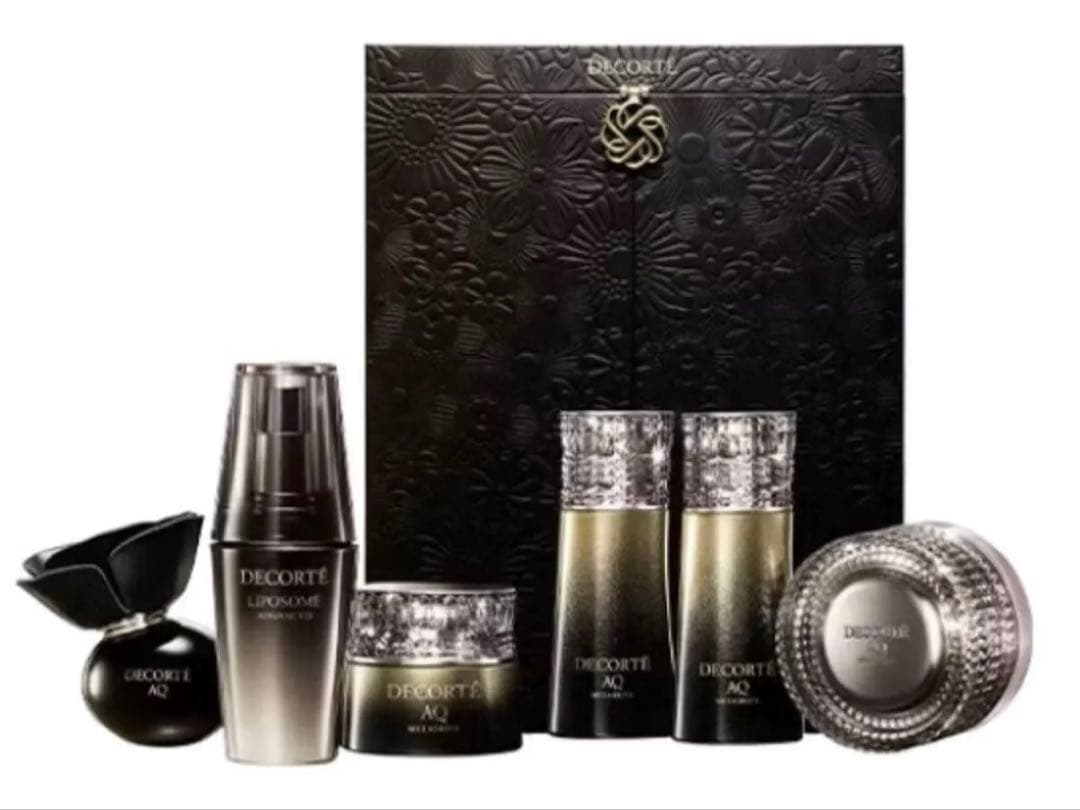 新品未開封コスメデコルテ エターナルエレガンス ボックス2025 ショッパー付き