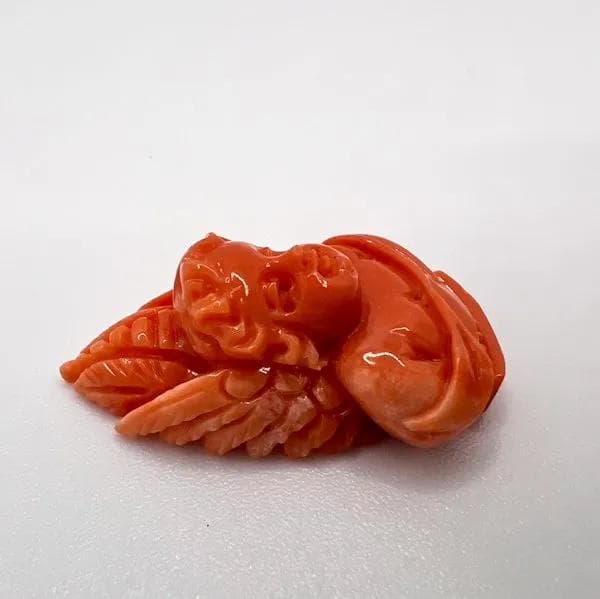 天然珊瑚　彫刻　F9タイプ